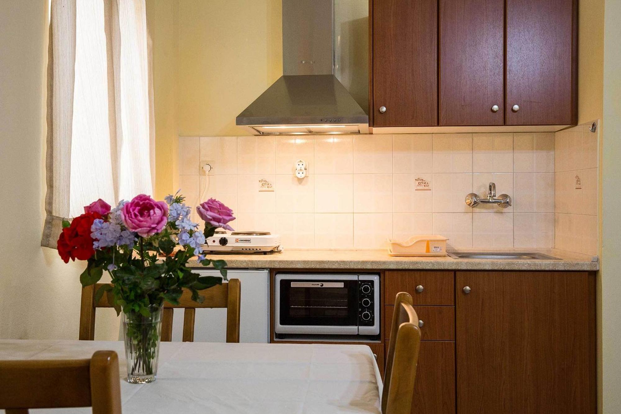 Stoúpa Remvi Hotel - Apartments الغرفة الصورة